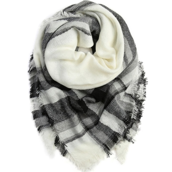 PLAID PRINT OVERSIZED BLANKET SCARF - Picture 2 of 3